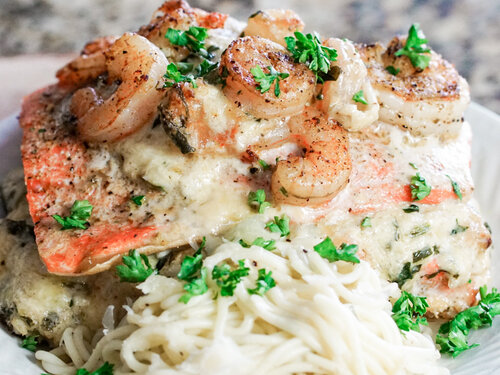 Scampi and salmon stuffed with crab and Philadelphia 19 Scampi and salmon stuffed with crab and Philadelphia