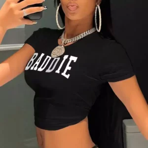 How to always look good with a simple T-shirt 3 How to always look good with a simple T-shirt