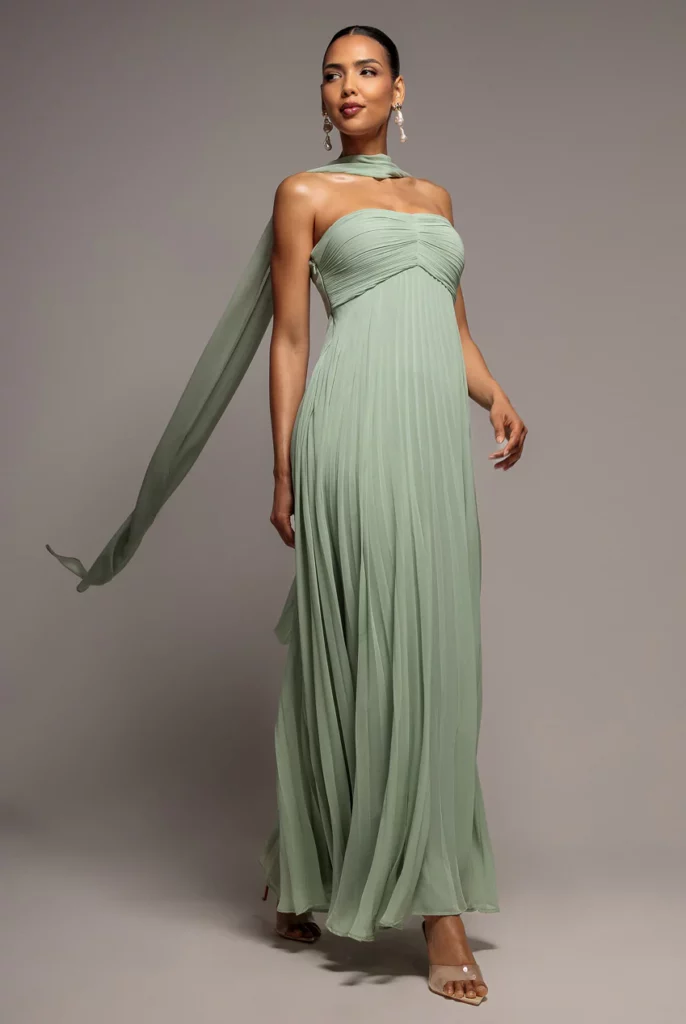Bella Barnett by Goddiva: Inclusive Luxury Dresses 2 Bella Barnett by Goddiva: Inclusive Luxury Dresses