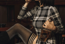 Tired of thigh-highs that won&rsquo;t stay